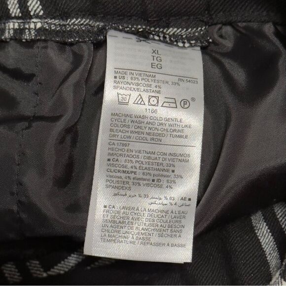 Old Navy Black & White Window Pane Wide Leg Capri Pants XLARGE - Picture 12 of 12